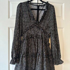 Lulu's Short Floral Long Sleeve Dress